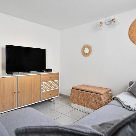 Jolie Appartement Climatise ลาซิโอตาต์ ภายนอก รูปภาพ