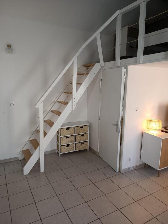 Jolie Appartement Climatise ลาซิโอตาต์ ภายนอก รูปภาพ