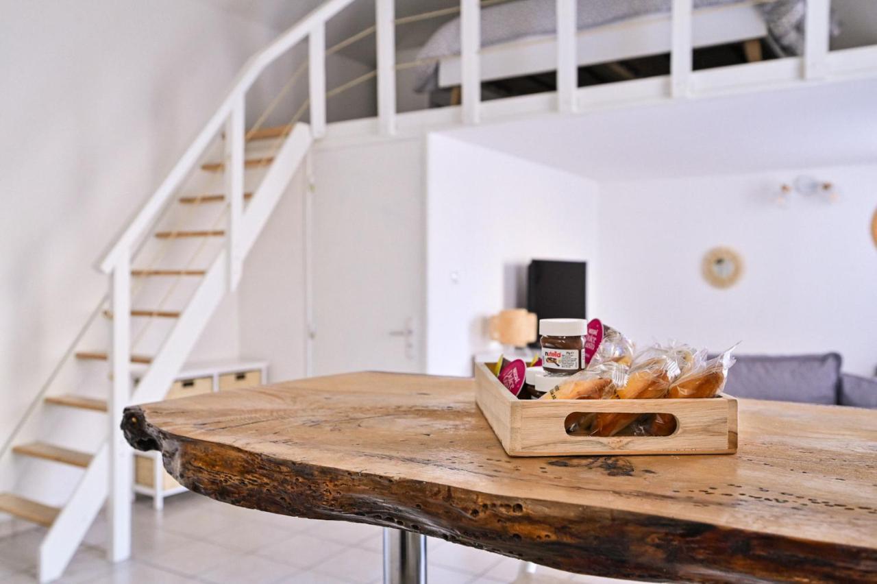 Jolie Appartement Climatise ลาซิโอตาต์ ภายนอก รูปภาพ