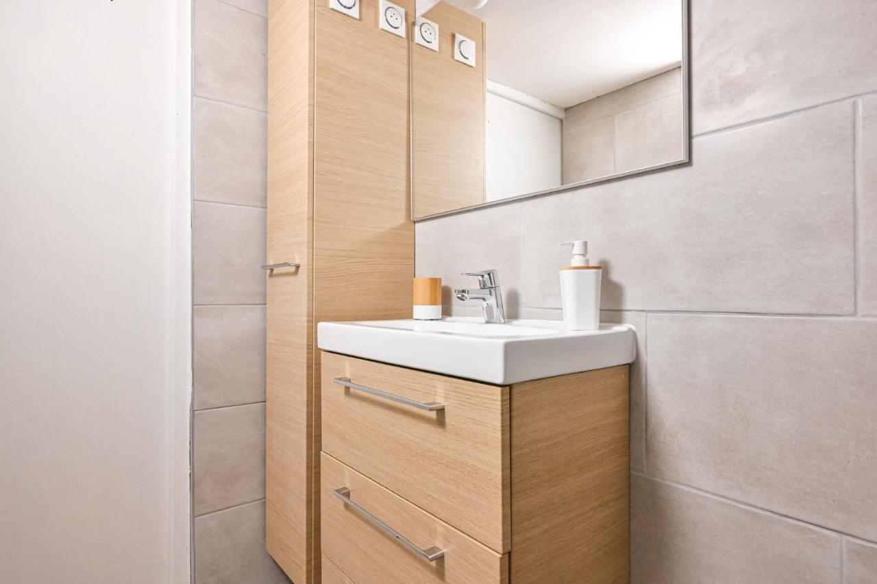 Jolie Appartement Climatise ลาซิโอตาต์ ภายนอก รูปภาพ